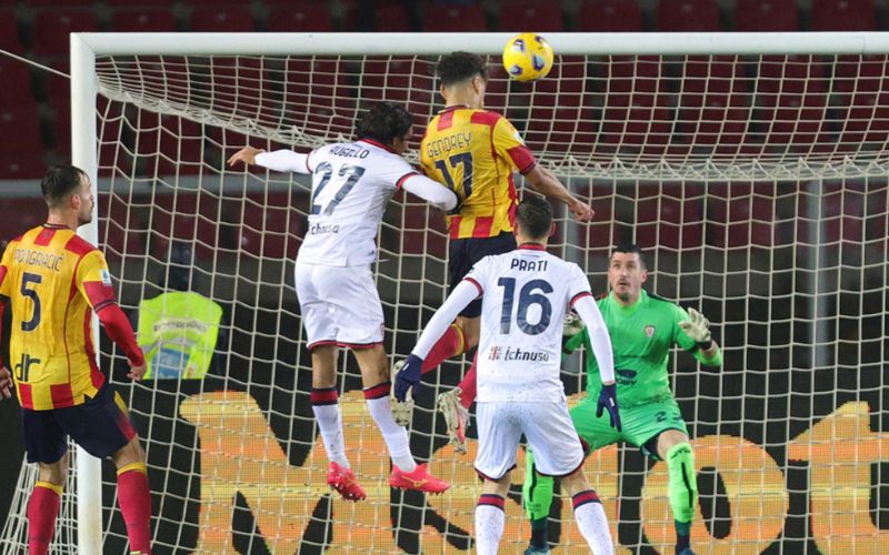 Soi kèo trận đấu Lecce vs Cagliari