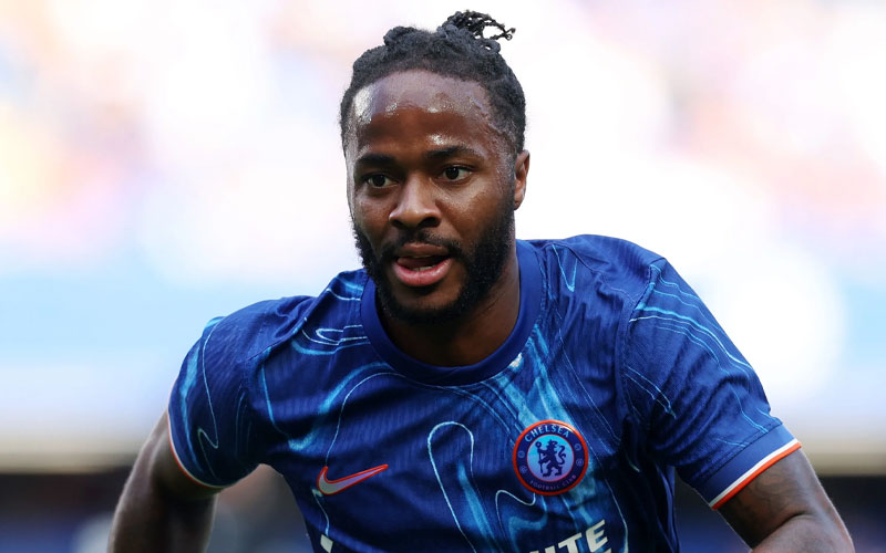 Tương lai của Raheem Sterling tại Chelsea đang bị đặt dấu hỏi?