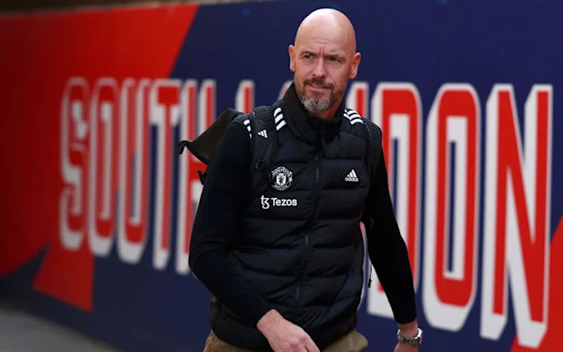 Erik ten Hag đáp trả những đồn đoán về việc Marcus Rashford ngồi dự bị